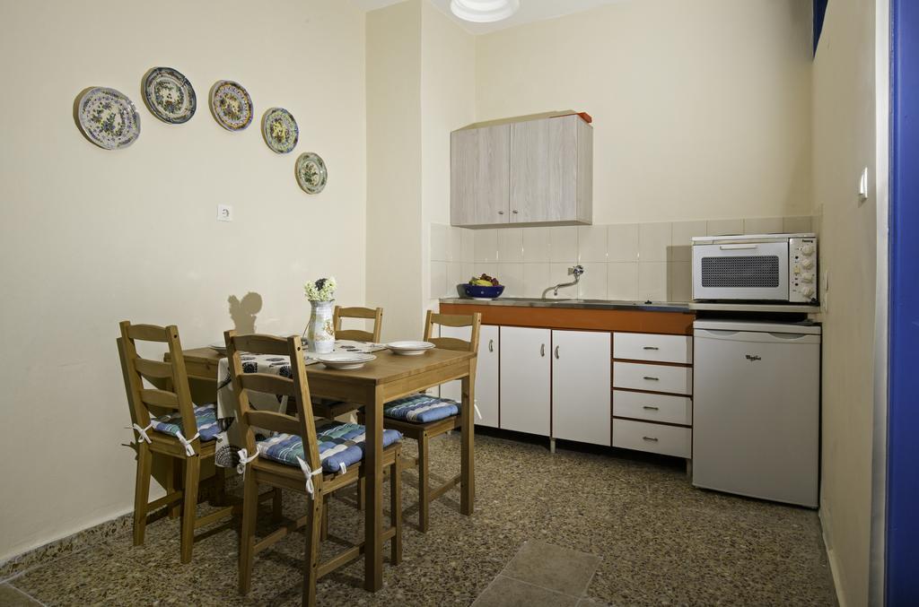 Vassos Apartments Líndosz Szoba fotó